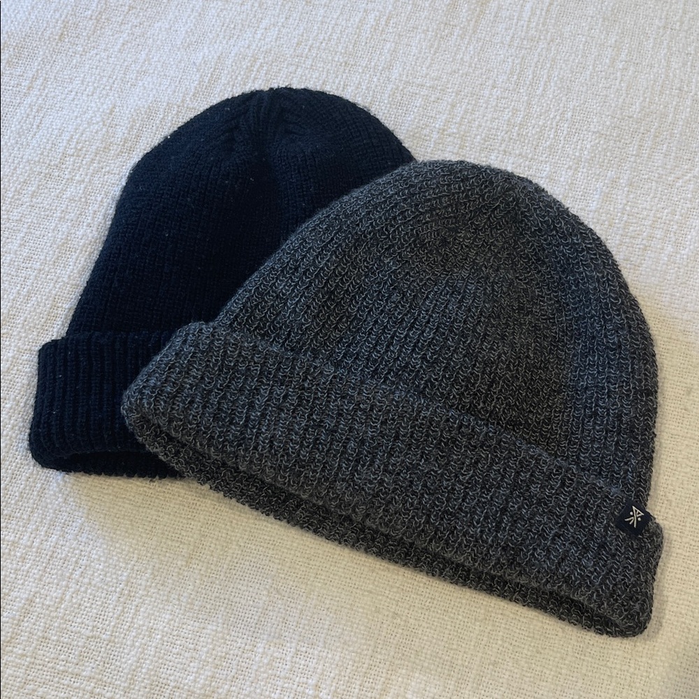 Roark Turks Beanie Knit Hat Tweed Ski Outdoor Hike Run 2 pcSet Gray Black